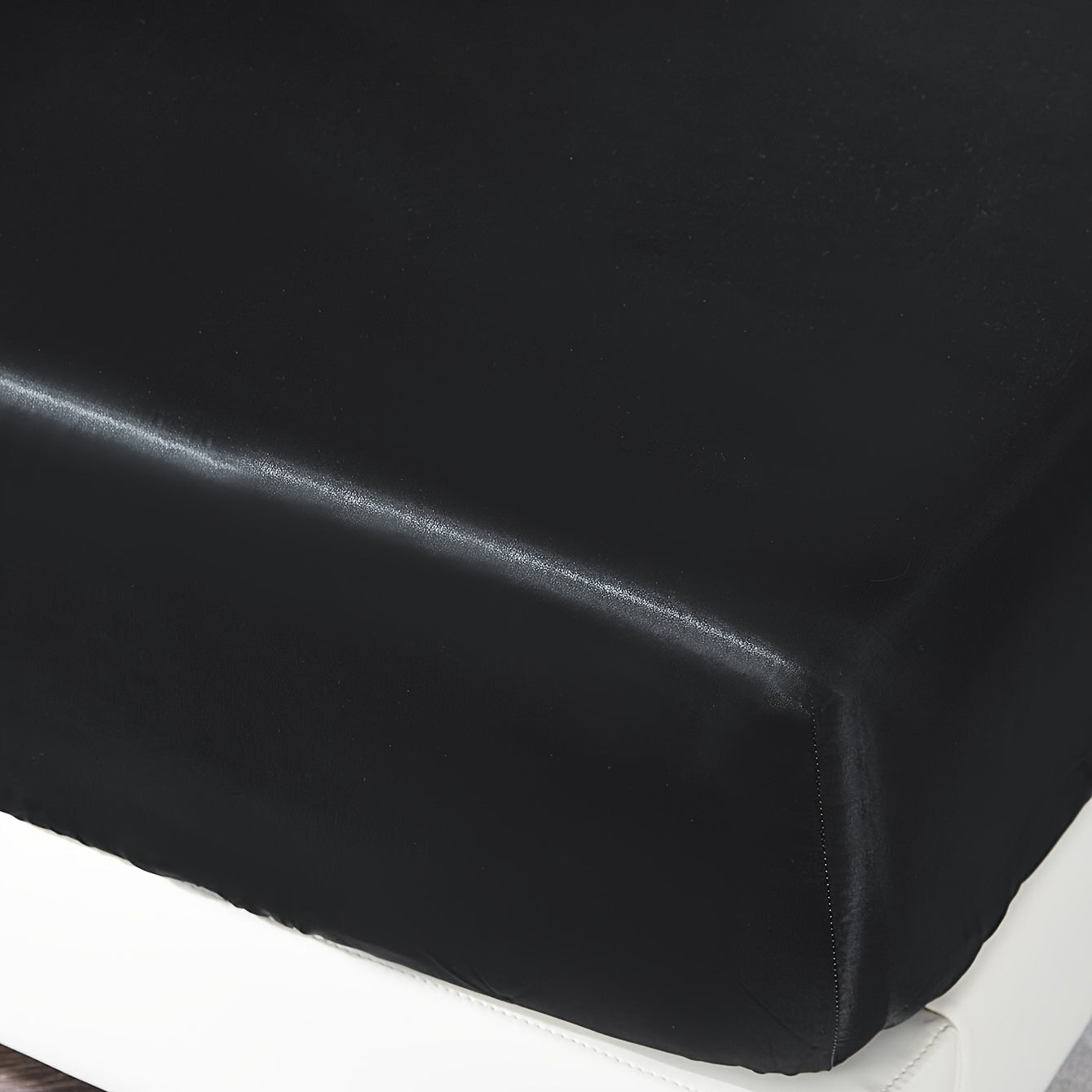 4pcs Satin Bed Sheet Four-Piece Set